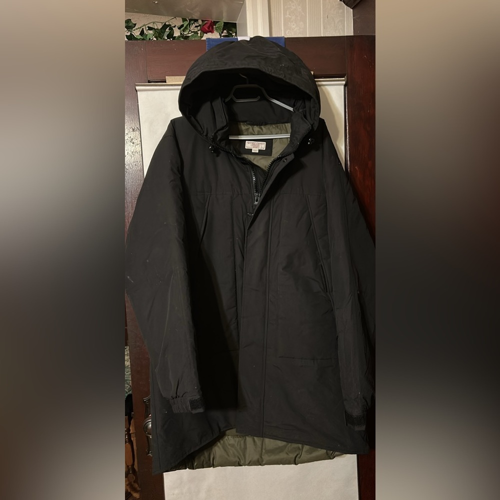 Wallace & Barnes lofty nylon parka with eco-friendly PrimaLoft®, Large